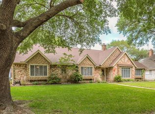 3023 Riata Ln, Houston, TX 77043