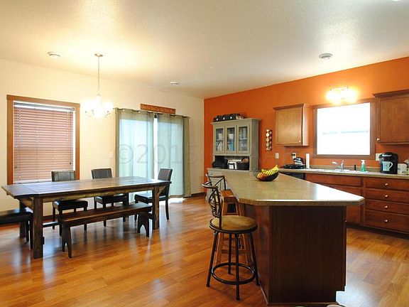 5th image of 1258 4th St NW