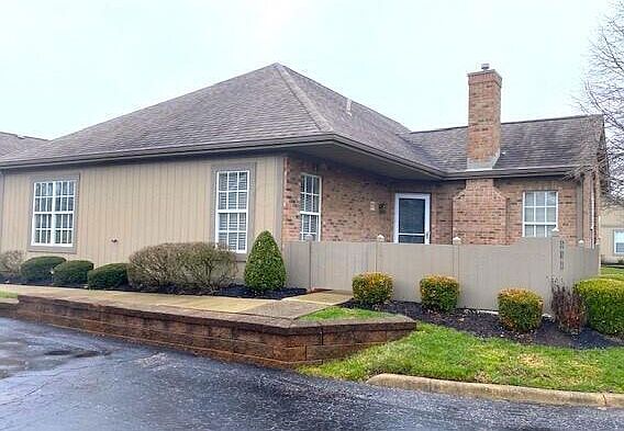 3rd image of 273 Windemere Cir