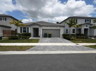 833 SE 26th Rd, Homestead, FL 33035