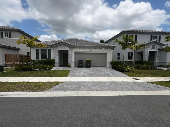 833 SE 26th Rd, Homestead, FL