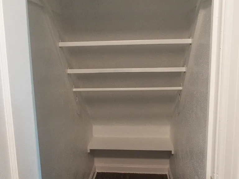 484 G St — Photo 14