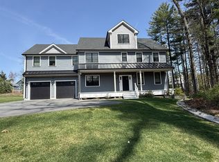 2 Lincoln Ct, Medfield, MA 02052