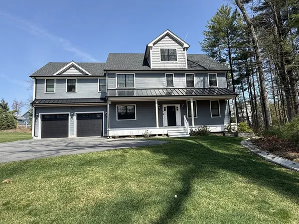 2 Lincoln Ct, Medfield, MA 02052