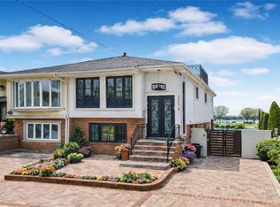 2276 National Dr, Brooklyn, NY