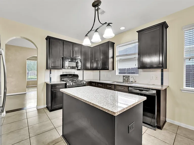 21627 Sierra Long Dr — Photo 11