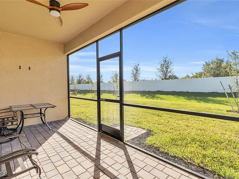 14650 Cantabria Dr — Photo 27