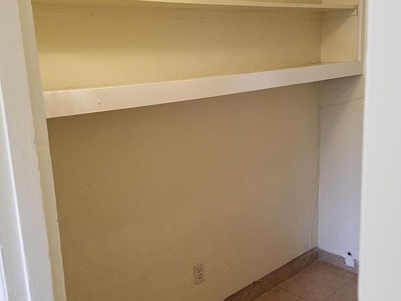 4th image of 6831 Ira Ave