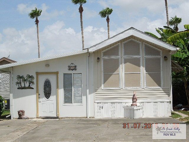 1st image of 213 Mississippi River Blvd