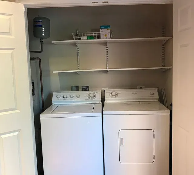923 T St NW #A — Photo 15