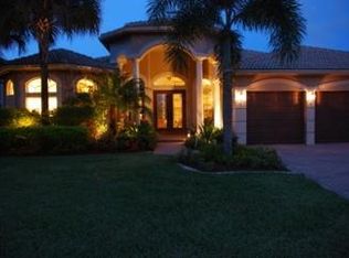 6074 W Pond Bluff Ct, Lake Worth, FL 33467