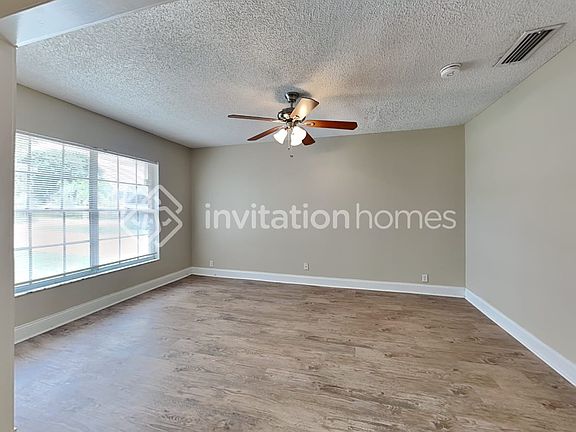 4th image of 813 Wakulla Dr