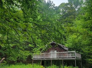 39 Hawley St, Plainfield, MA 01070