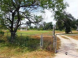 2nd image of 379 Dove Hill Dr