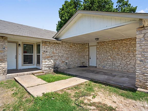 2nd image of 900 Fieldwood Dr