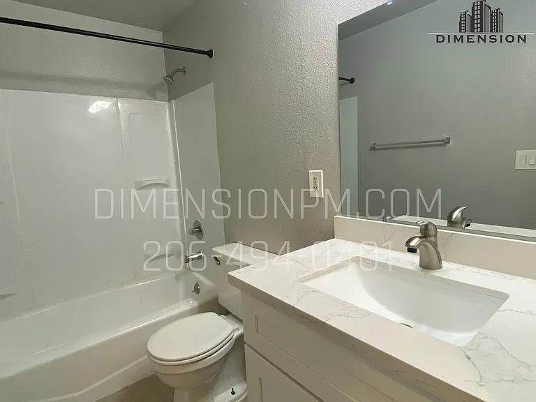 Beautiful one-bedroom and two-bedroom apartments in Sumner! — Photo 26