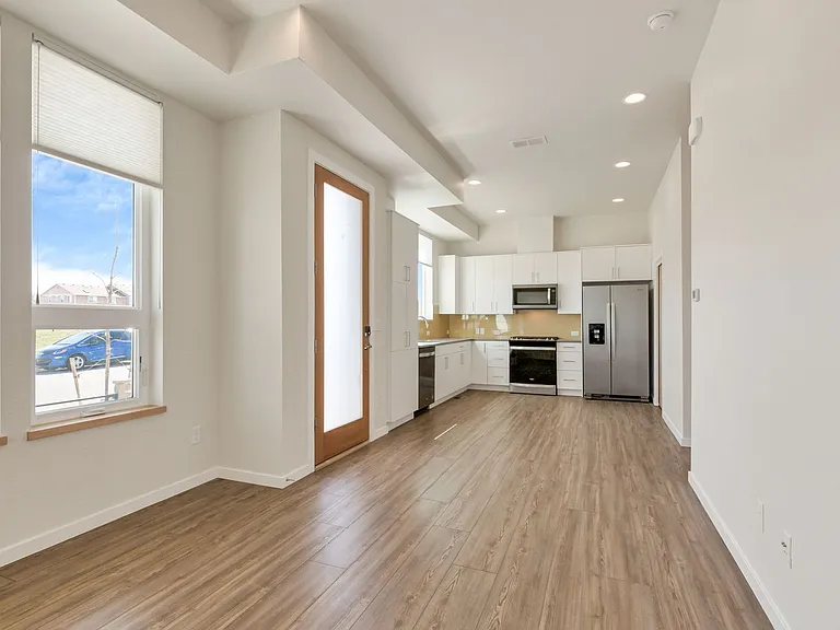 759 Cristo Ln #A — Photo 4