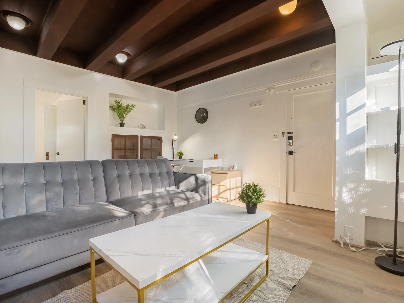 1 bed, 550 sqft, $2,450 — Photo 3