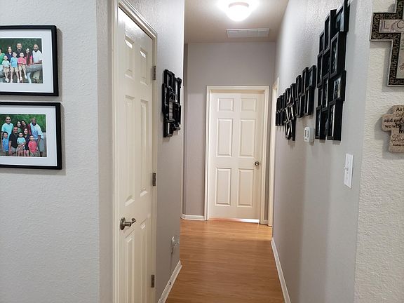 5th image of 15612 Belfin Dr