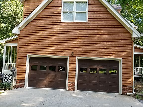 Garage and bonus room.