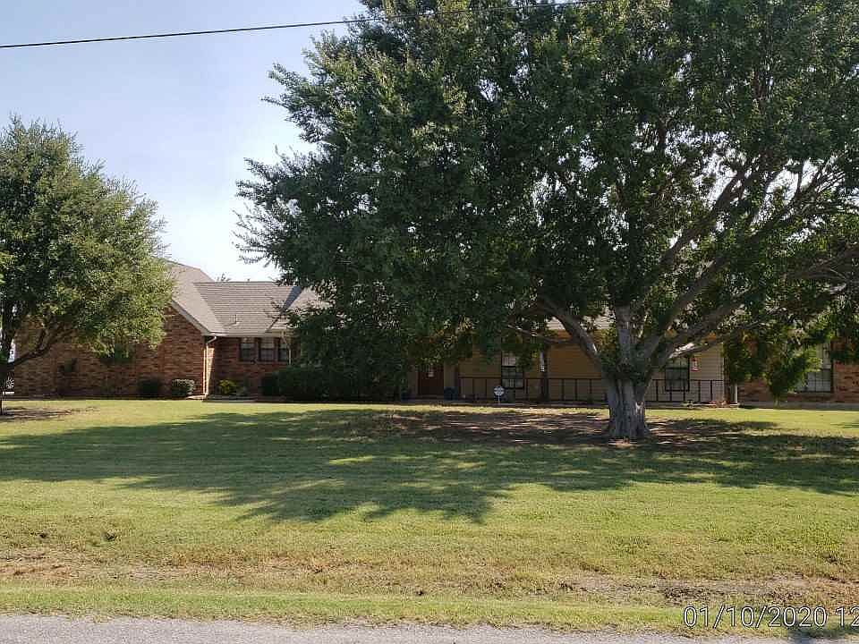 1st image of 5 NW Pecan Valley Dr