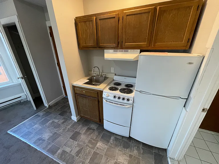 594 Cambridge St #24 — Photo 3