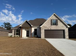 10077 Patrick Dr, Gulfport, MS 39503