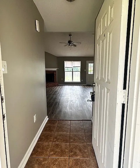 7787 Parkview Cir W — Photo 13