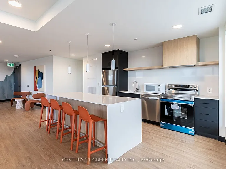 1333 Weber St E #306 — Photo 15