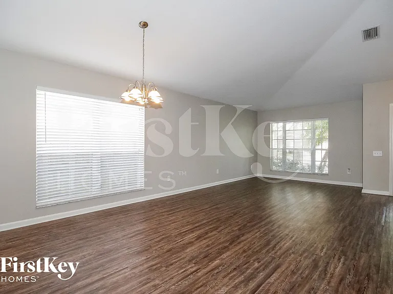 10214 Hunters Haven Blvd — Photo 5