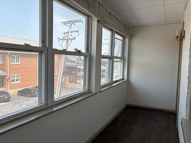 14 N Reading Ave #1 — Photo 5
