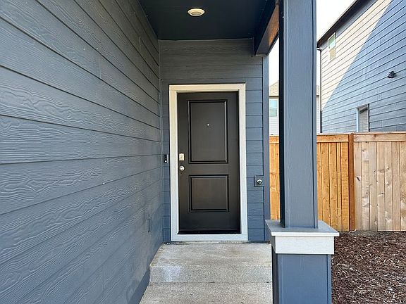 3rd image of 2654 U St