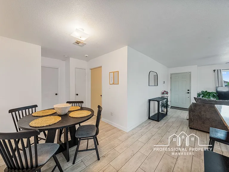 3649 S Benson Ave — Photo 7