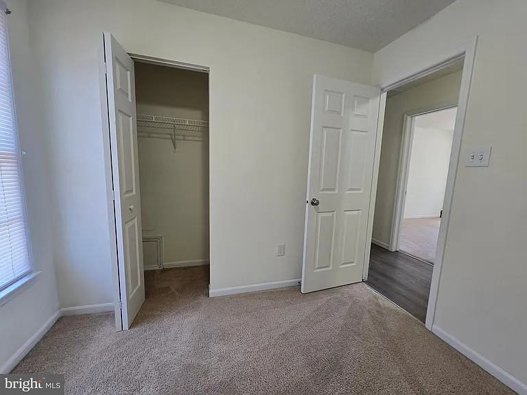23 Lordship Ln — Photo 30