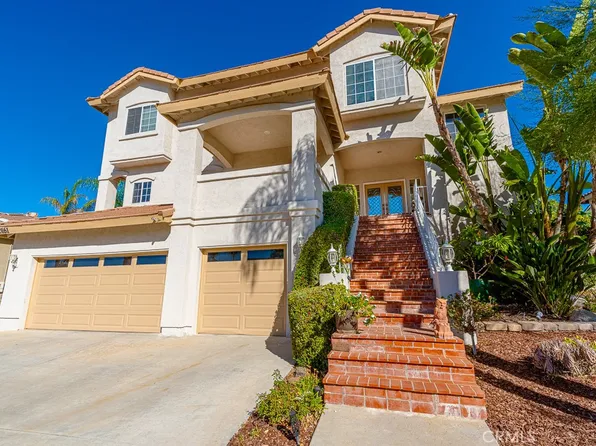 30161 Buck Tail Dr, Canyon Lake, CA 92587