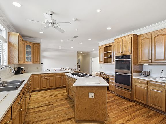 4th image of 123 Windstone Dr