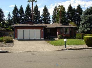 1820 Sansone Dr, Santa Rosa, CA 95403