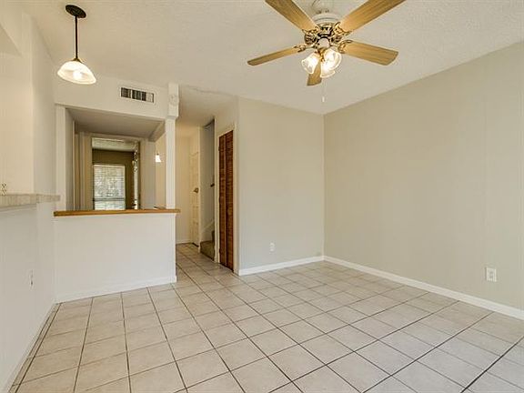 5th image of 522 Valley Park Dr