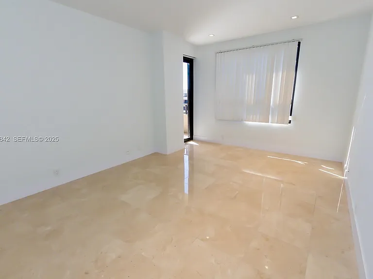 251 Crandon Blvd #1228 — Photo 7