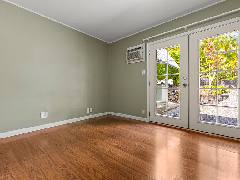 Bedroom #1