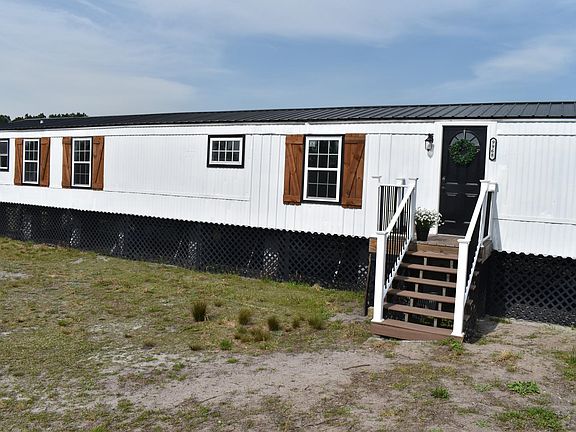 3rd image of 9968 Hardwick Rd.