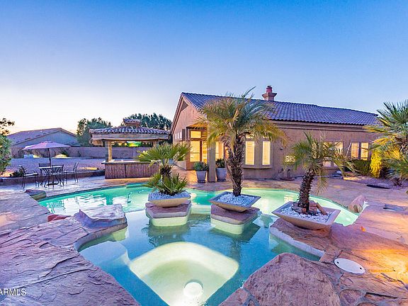 3rd image of 4301 E DESERT MARIGOLD Drive
