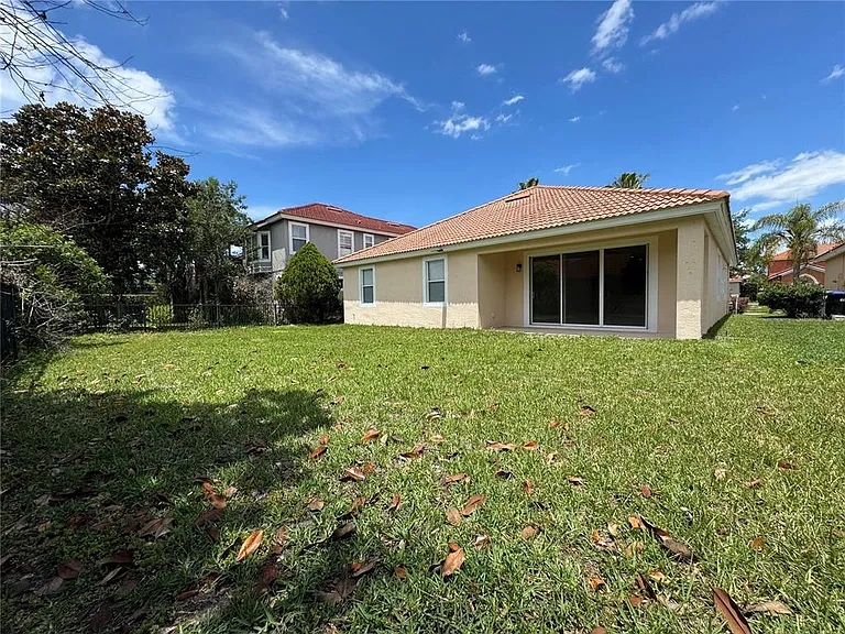 11813 Via Lucerna Cir — Photo 6
