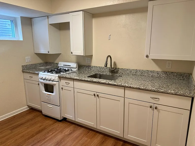 5424 Fifth Ave — Photo 161