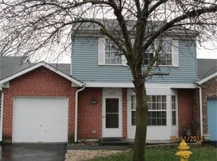 1444 Ash Ct, Carol Stream, IL 60188