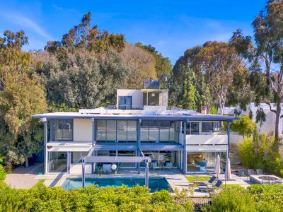 9892 Beverly Grove Dr, Beverly Hills, CA, 90210