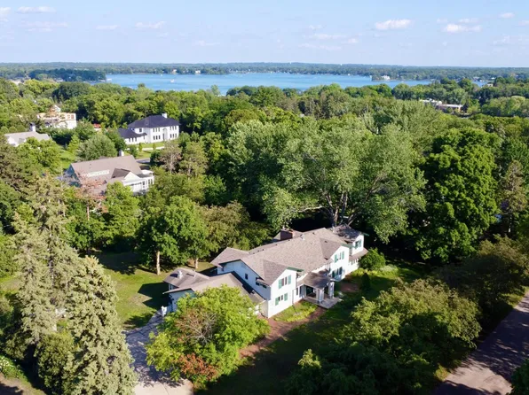 172 Westwood Ln, Wayzata, MN 55391