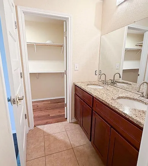 220 Hansford St — Photo 24