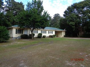 815 Rayonier Rd, Jesup, GA 31545