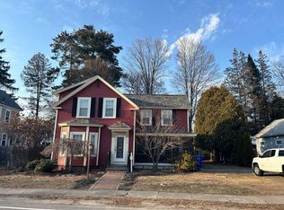 16 Concord St, Maynard, MA 01754